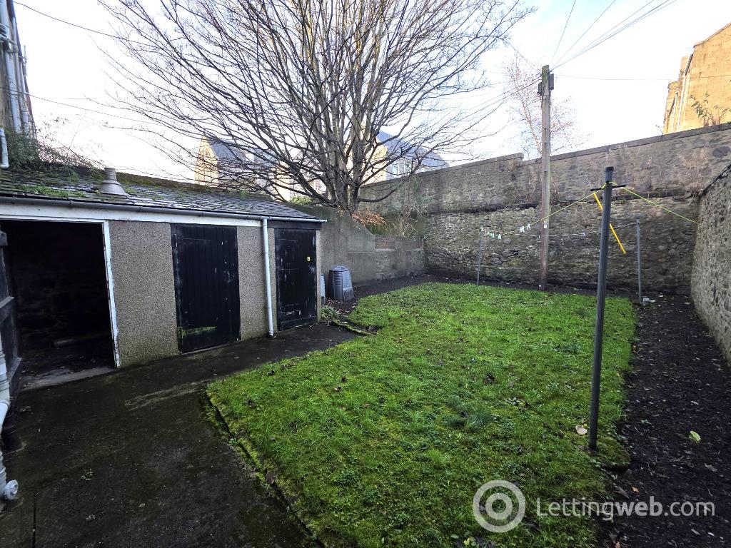 Property to rent in Urquhart Road, City Centre, Aberdeen, AB24 5LN