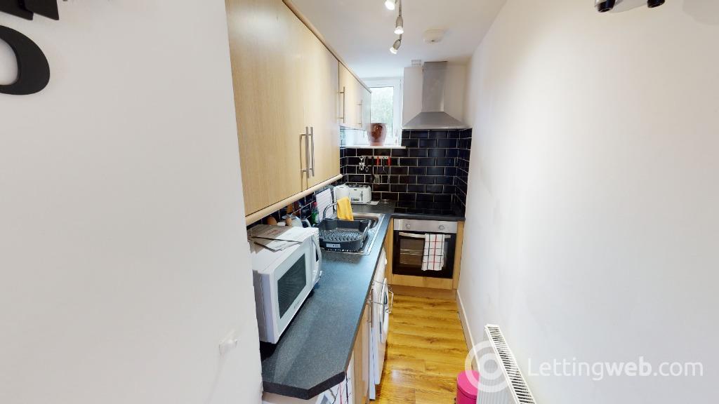 Property to rent in St. Peter Street, Old Aberdeen, Aberdeen, AB24 3HU