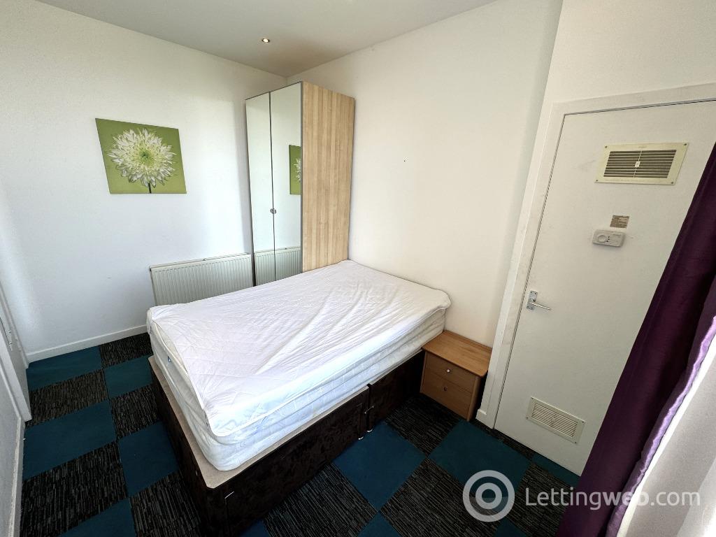 Property to rent in Great Northern Road, Woodside, Aberdeen, AB24 3QB