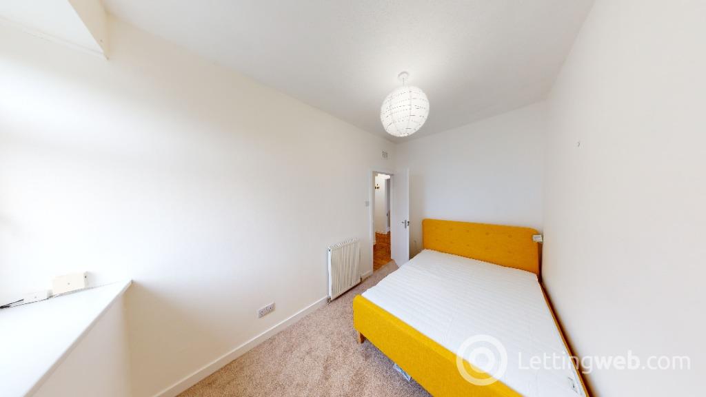 Property to rent in Wallfield Crescent, Rosemount, Aberdeen, AB25 2LB