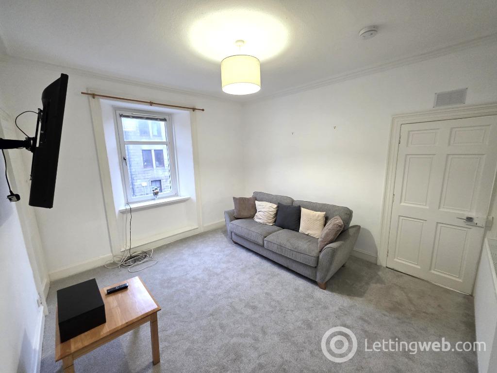 Property to rent in George Street, City Centre, Aberdeen, AB25 3XJ
