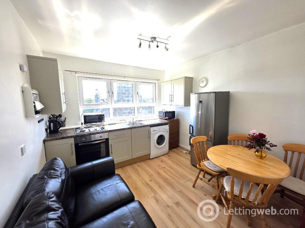 Property to rent in Urquhart Road, City Centre, Aberdeen, AB24 5LX