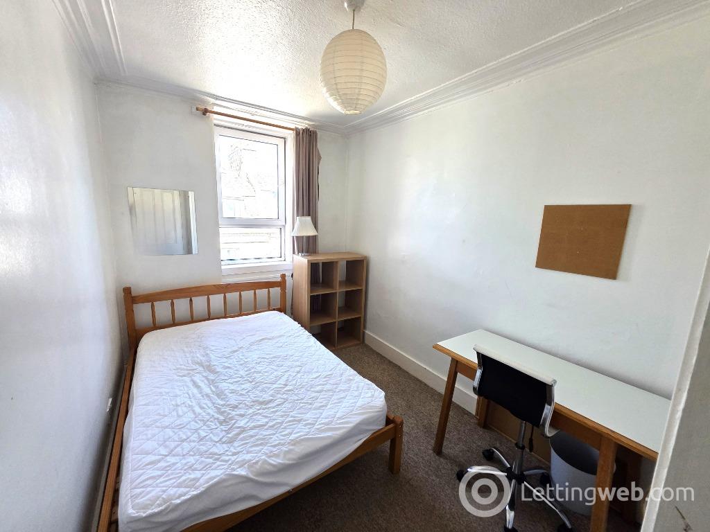 Property to rent in Urquhart Road, City Centre, Aberdeen, AB24 5LX