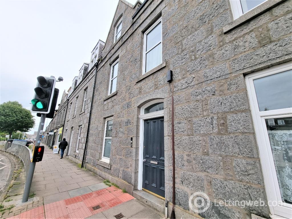 Property to rent in Holburn Street, City Centre, Aberdeen, AB10 7FN