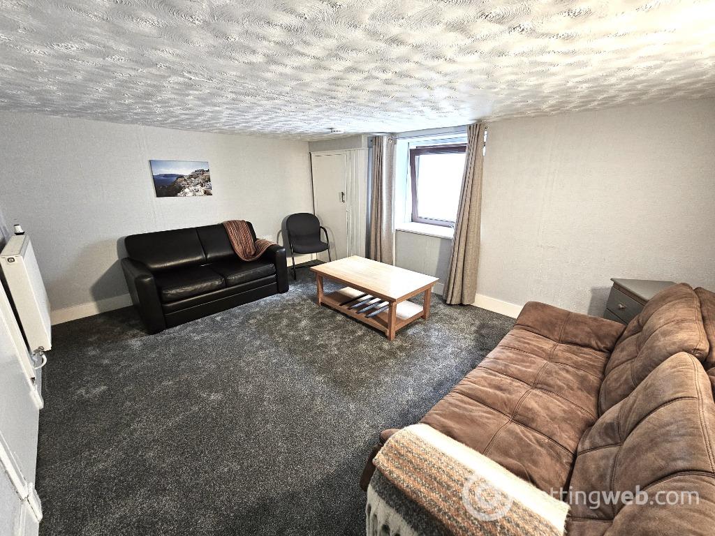 Property to rent in George Street, City Centre, Aberdeen, AB25 3XN
