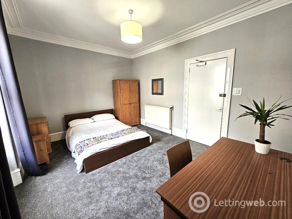 Property to rent in George Street, City Centre, Aberdeen, AB25 3XN