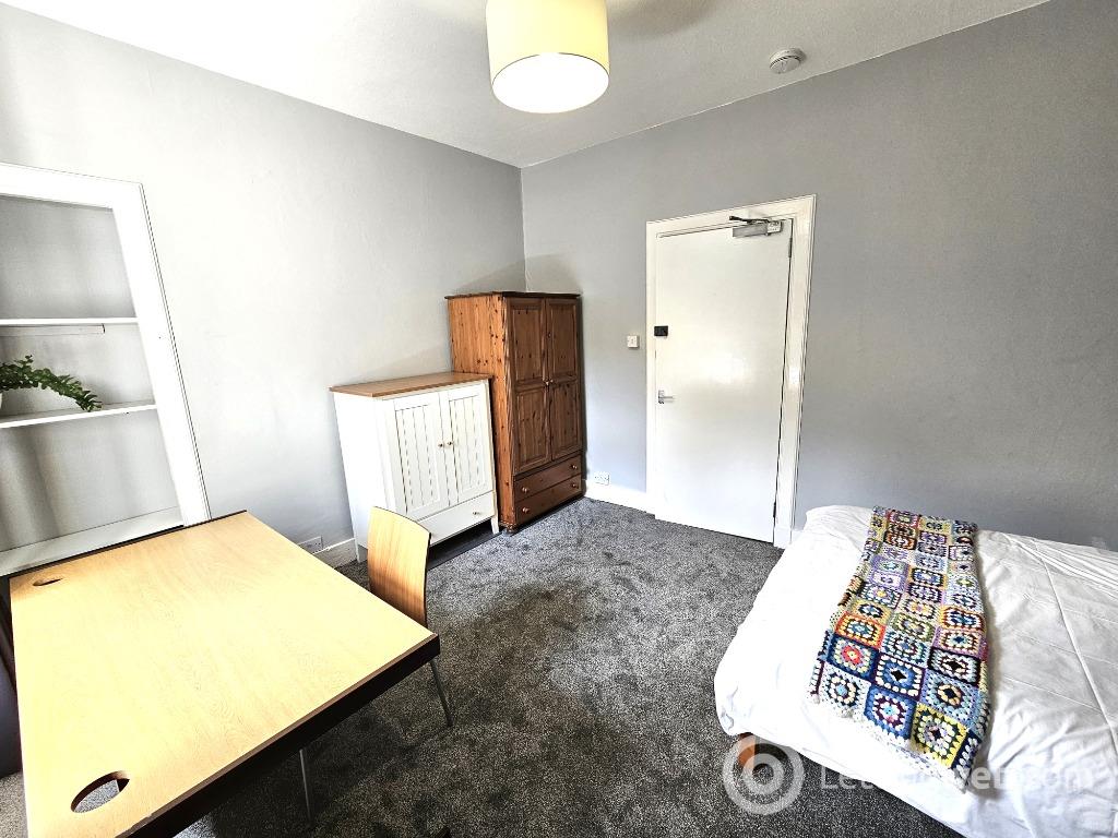 Property to rent in George Street, City Centre, Aberdeen, AB25 3XN