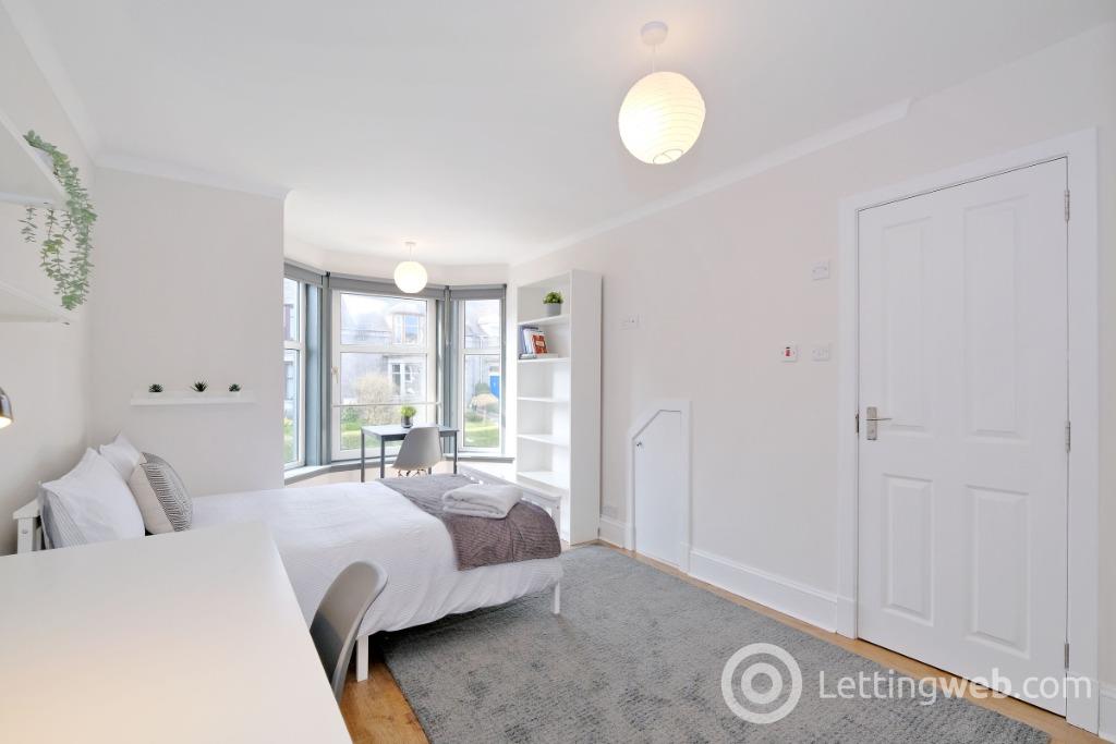 Property to rent in Holburn Street, City Centre, Aberdeen, AB10 7FQ