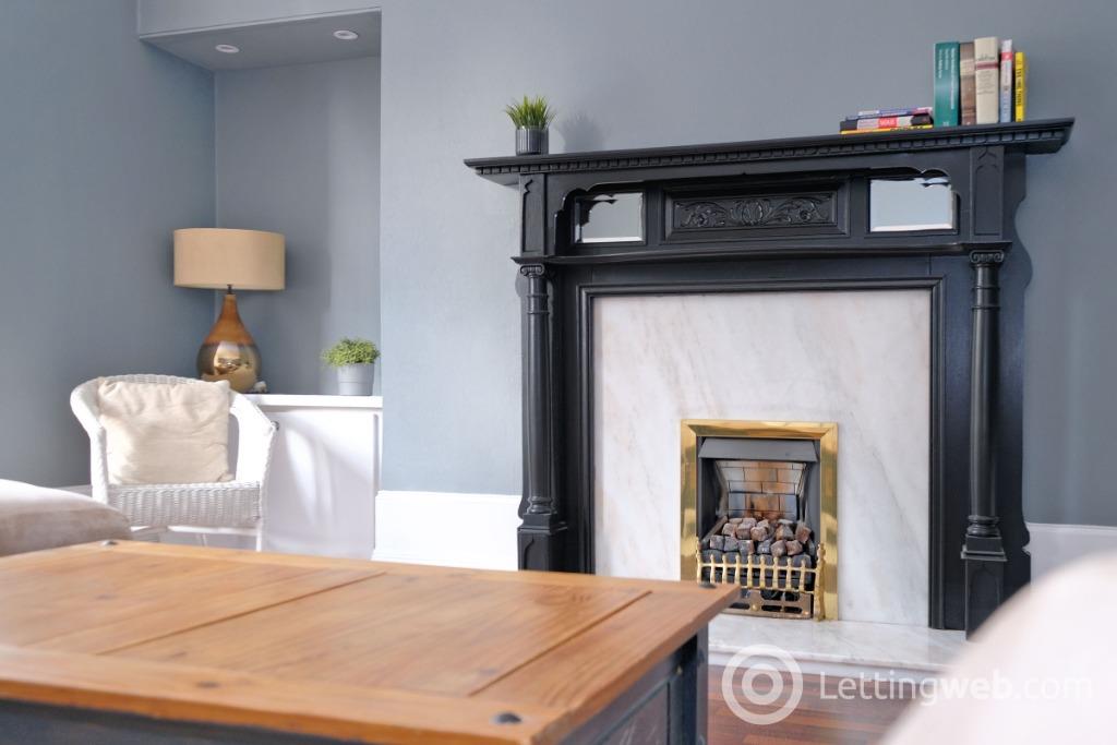 Property to rent in Holburn Street, City Centre, Aberdeen, AB10 7FQ