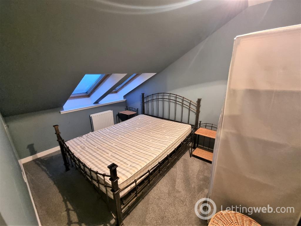 Property to rent in Urquhart Road, City Centre, Aberdeen, AB24 5DN