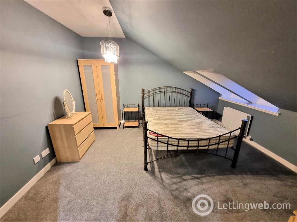 Property to rent in Urquhart Road, City Centre, Aberdeen, AB24 5DN