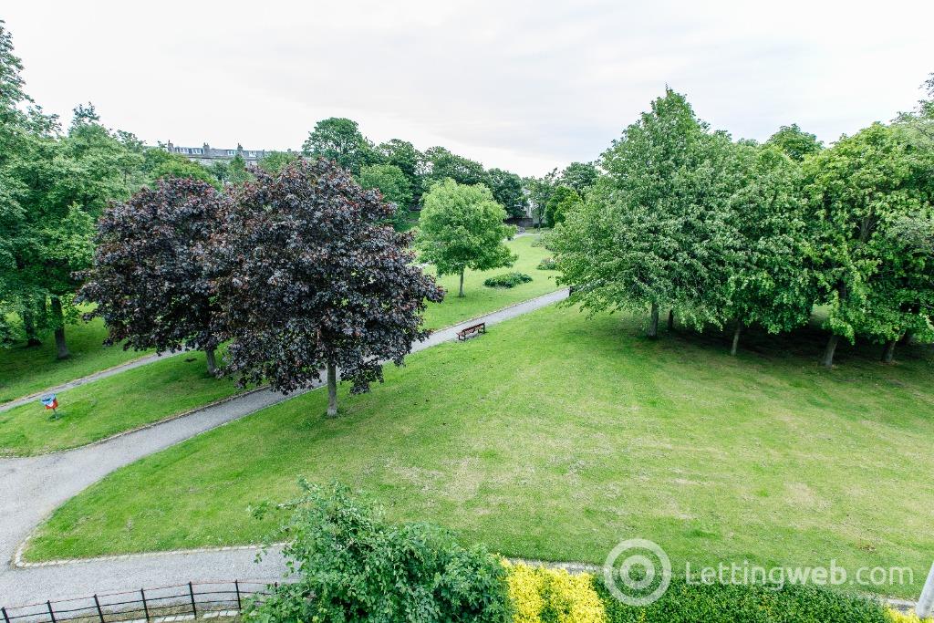 Property to rent in Willowbank Road, City Centre, Aberdeen, AB11 6YH