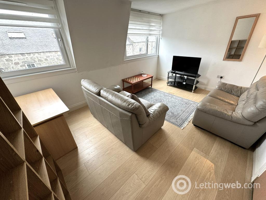 Property to rent in Richmond Street, Rosemount, Aberdeen, AB25 2TQ