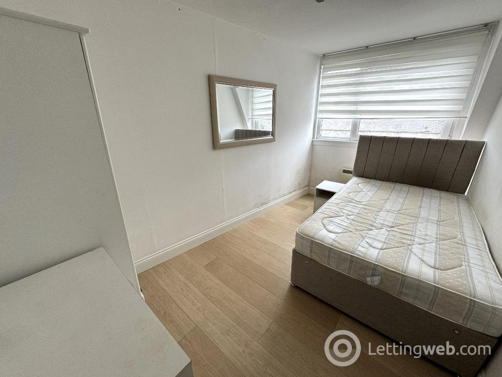 Property to rent in Richmond Street, Rosemount, Aberdeen, AB25 2TQ