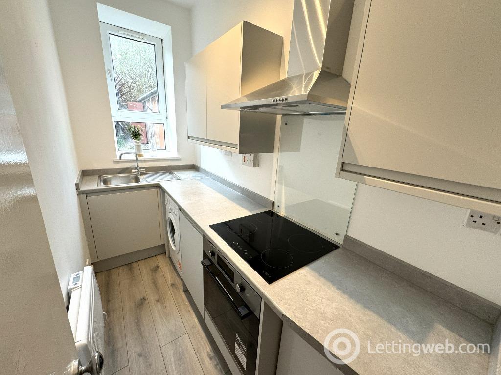 Property to rent in Roslin Street, City Centre, Aberdeen, AB24 5PE