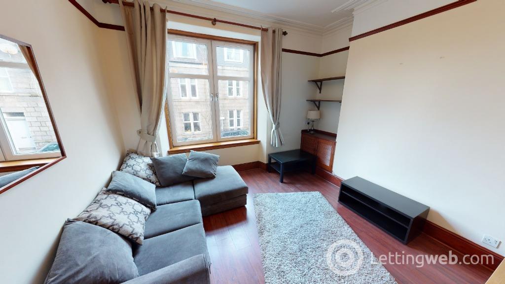 Property to rent in Wallfield Crescent, Rosemount, Aberdeen, AB25 2LB