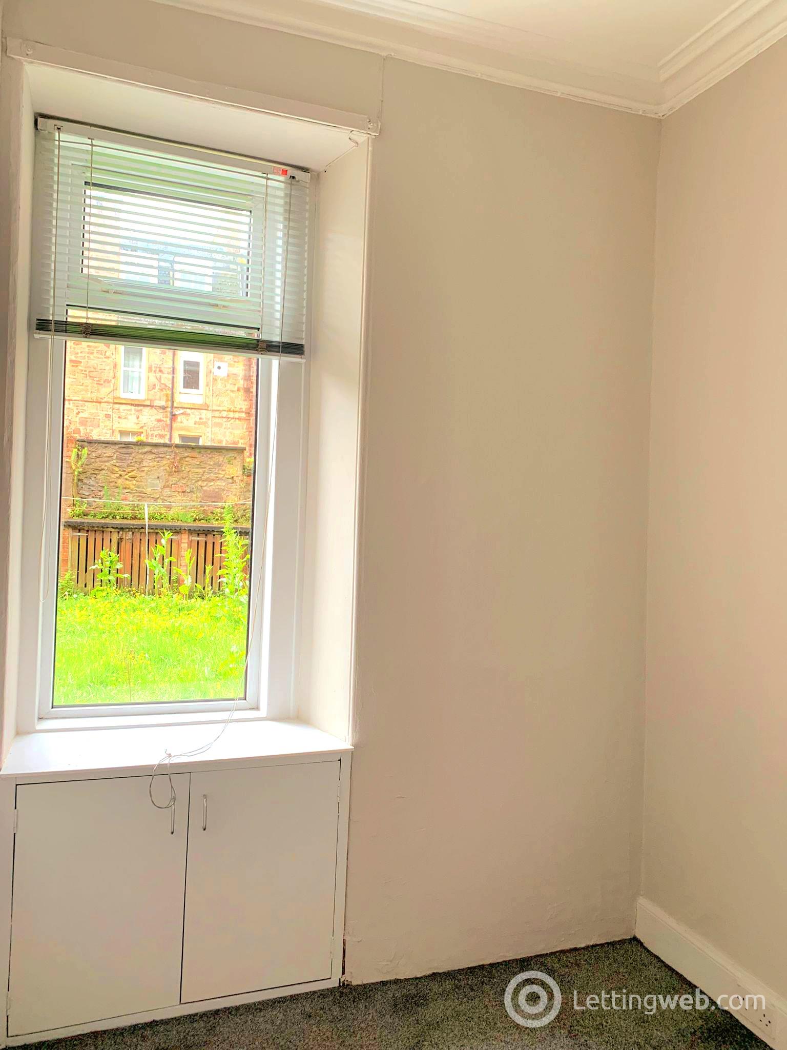 Property to rent in 1 Gowrie Street