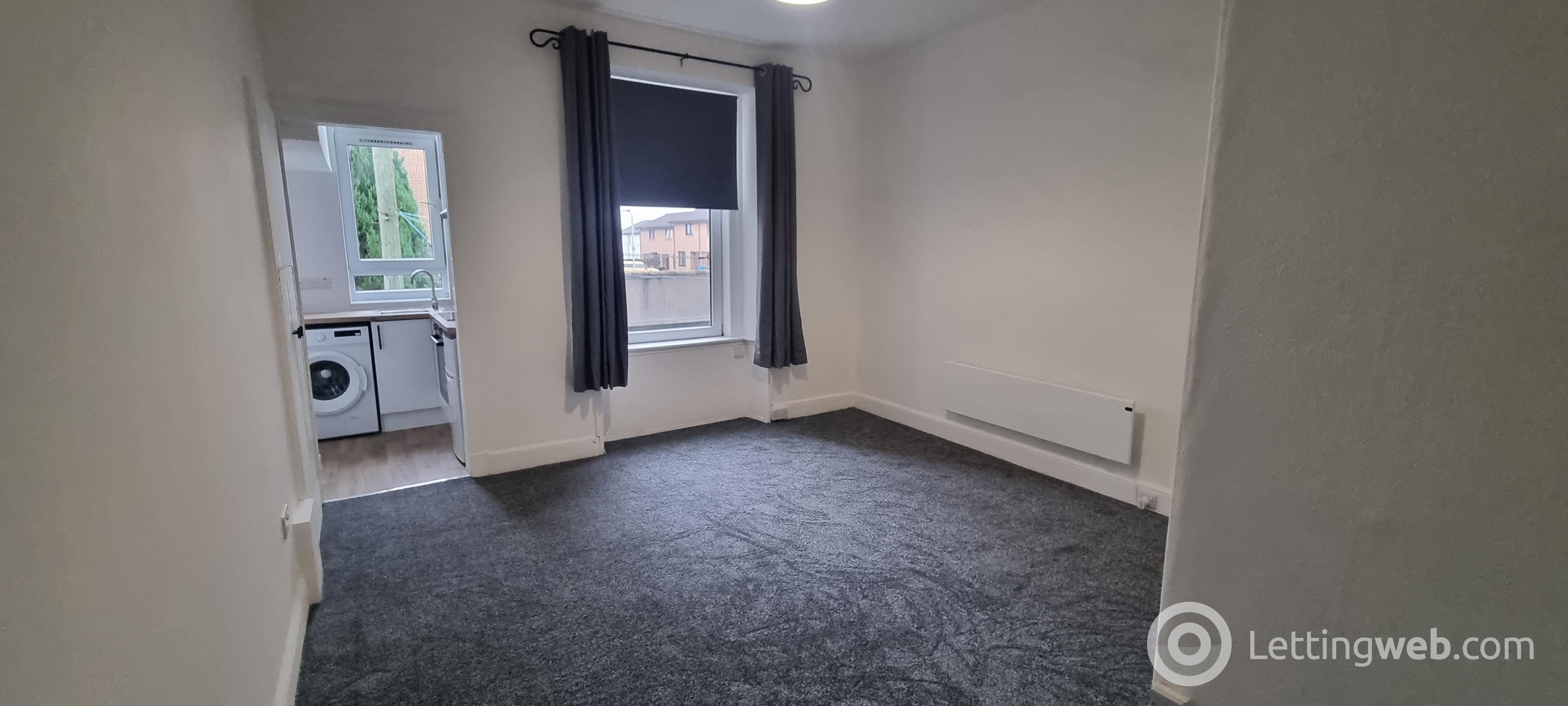 Property to rent in 1/R, 135 Clepington Road, Dundee, DD3 7PA
