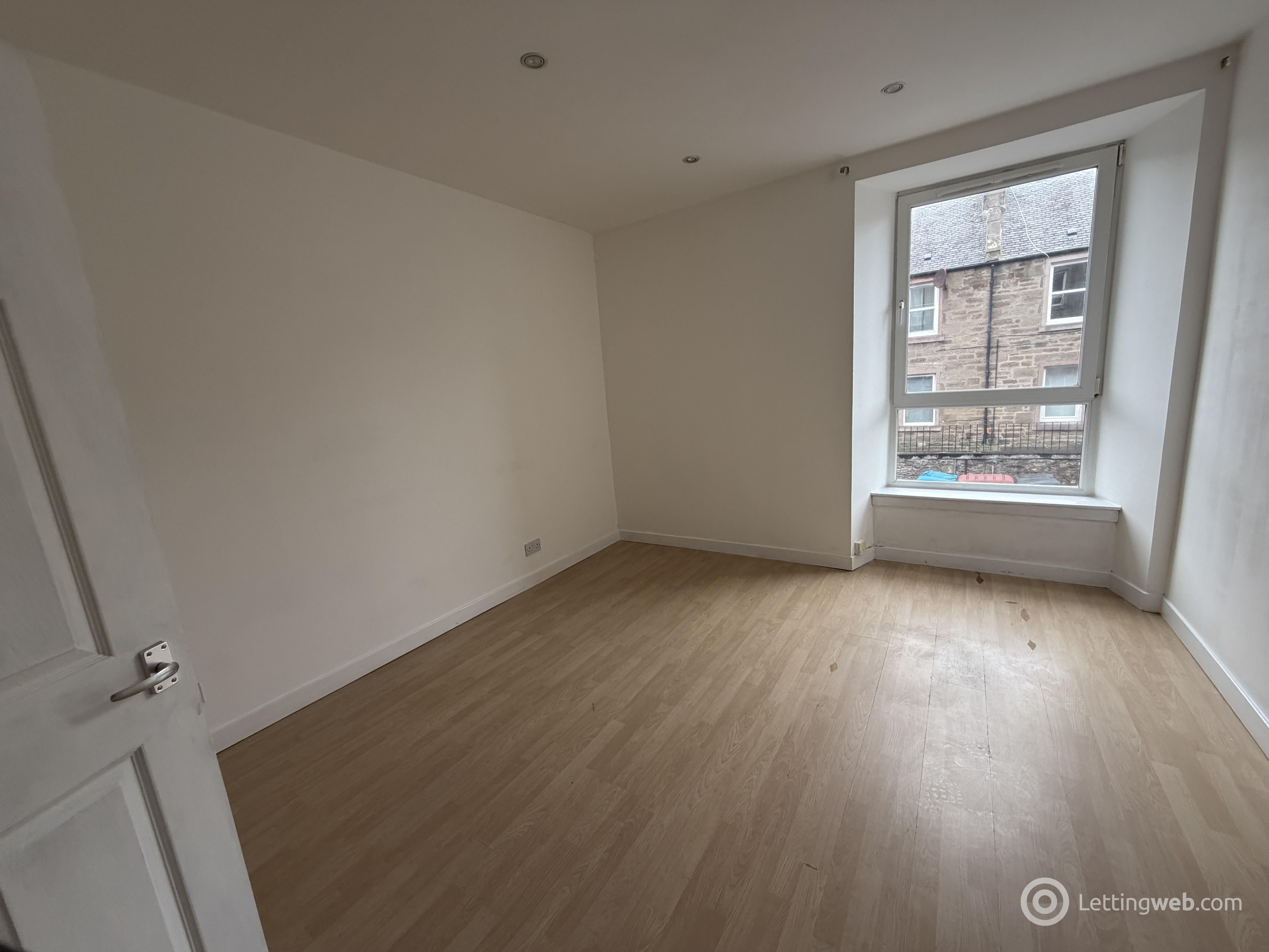 Property to rent in 1/R, 5 Pitfour Street, Dundee, DD2 2NT