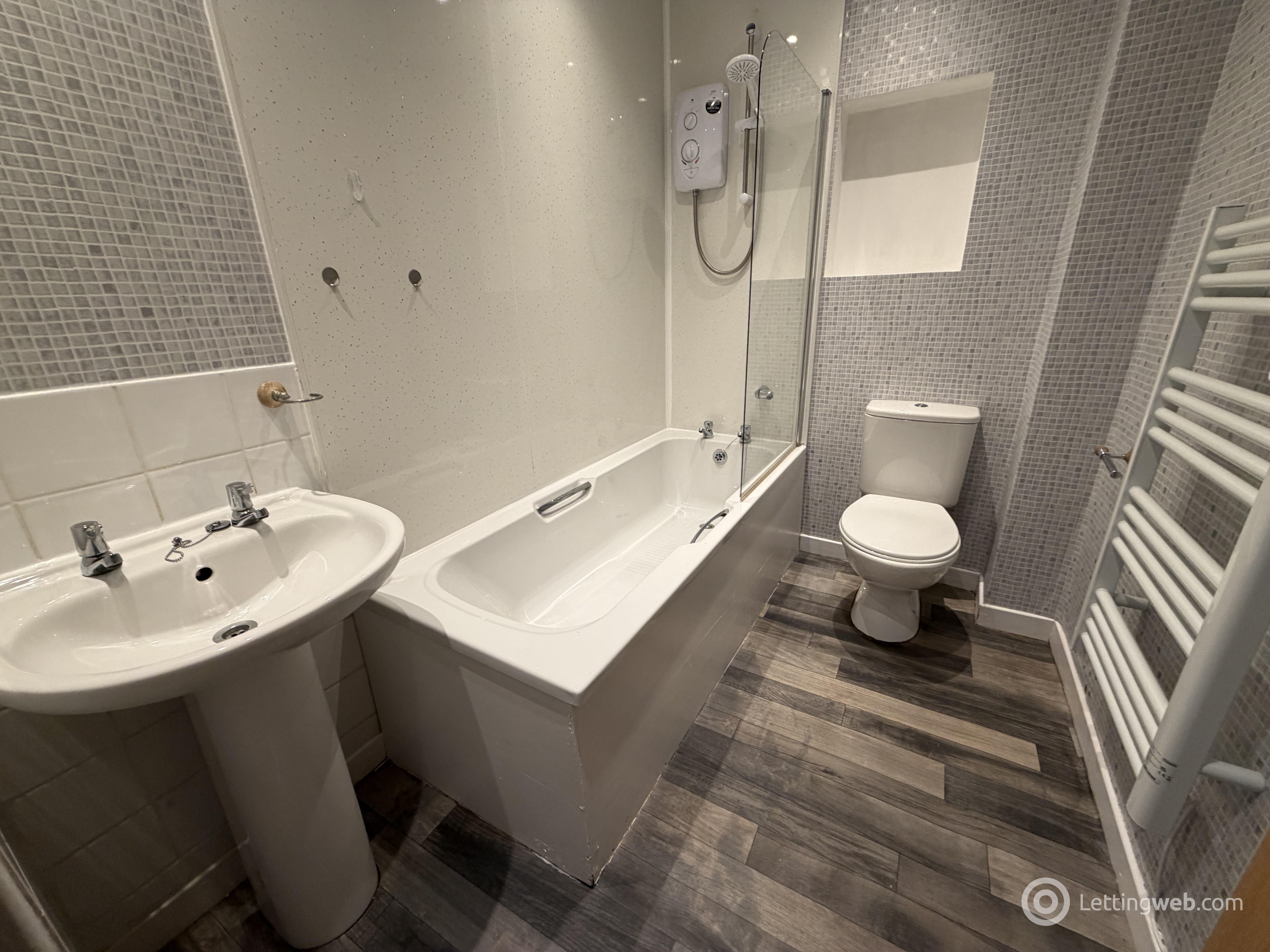 Property to rent in 1/R, 5 Pitfour Street, Dundee, DD2 2NT