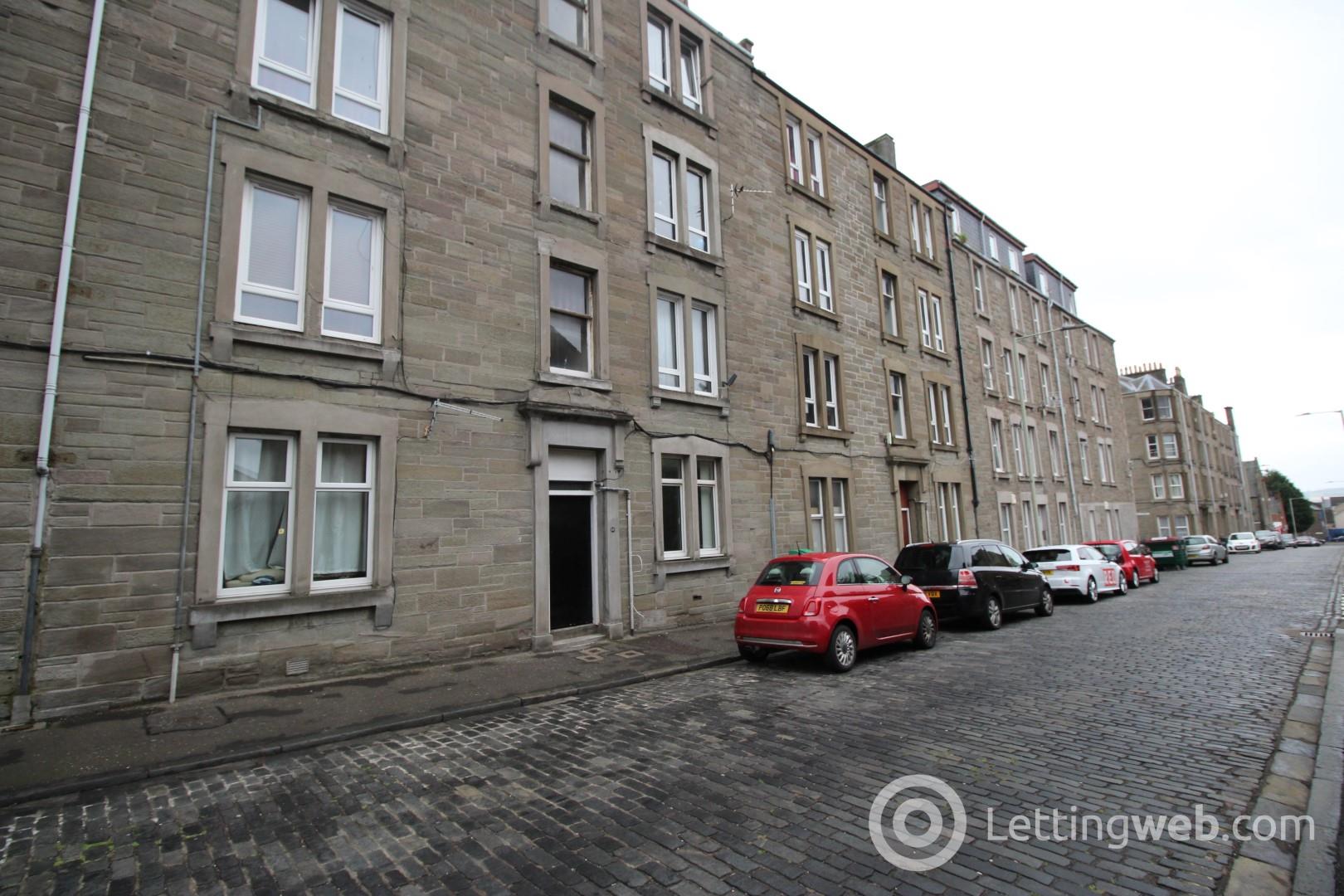 Property to rent in G/R, 23 Ogilvie Street, Dundee, DD4 6SE