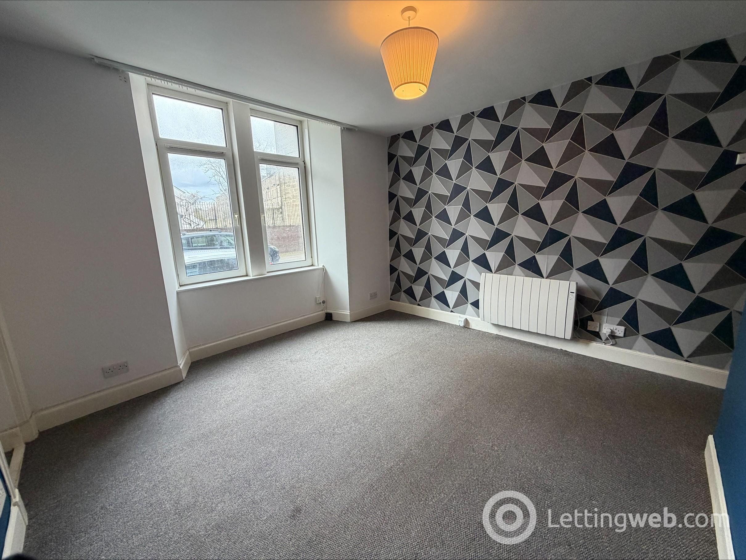 Property to rent in G/R, 23 Ogilvie Street, Dundee, DD4 6SE