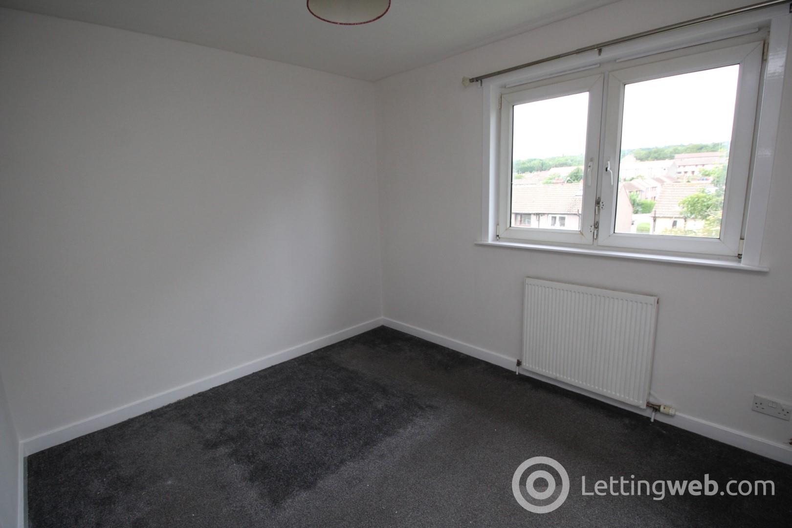 Property to rent in Craigmount Place