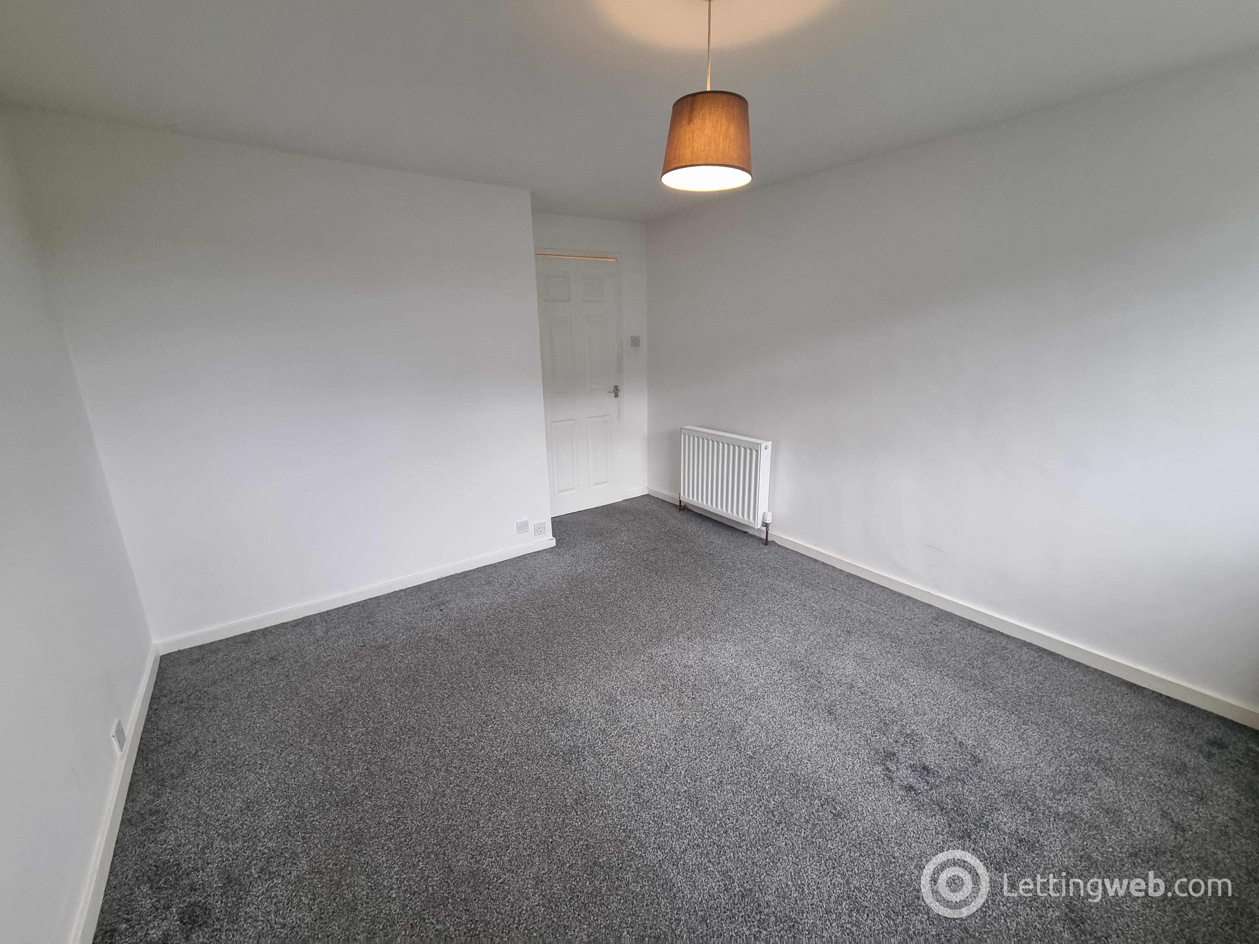 Property to rent in 8D, Balunie Place, Dundee, DD4 8ST