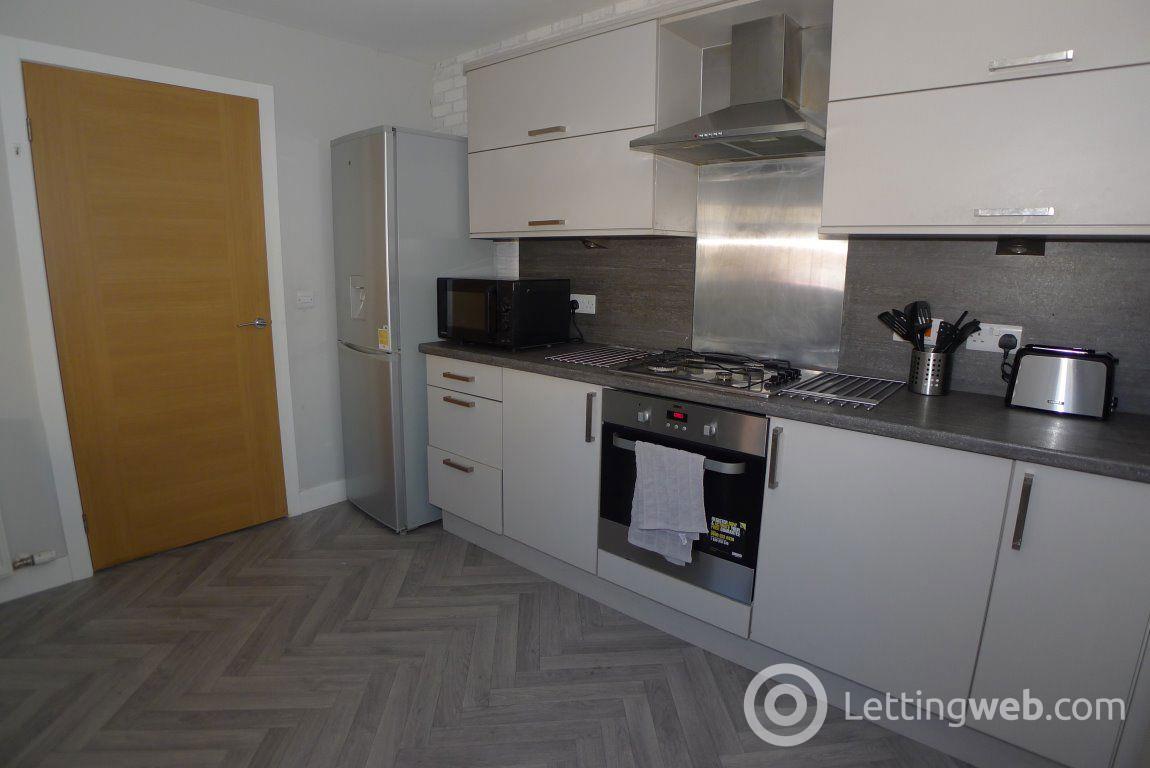 Property to rent in 45 Acorn Court, Cellardyke, Fife, KY10 3FB
