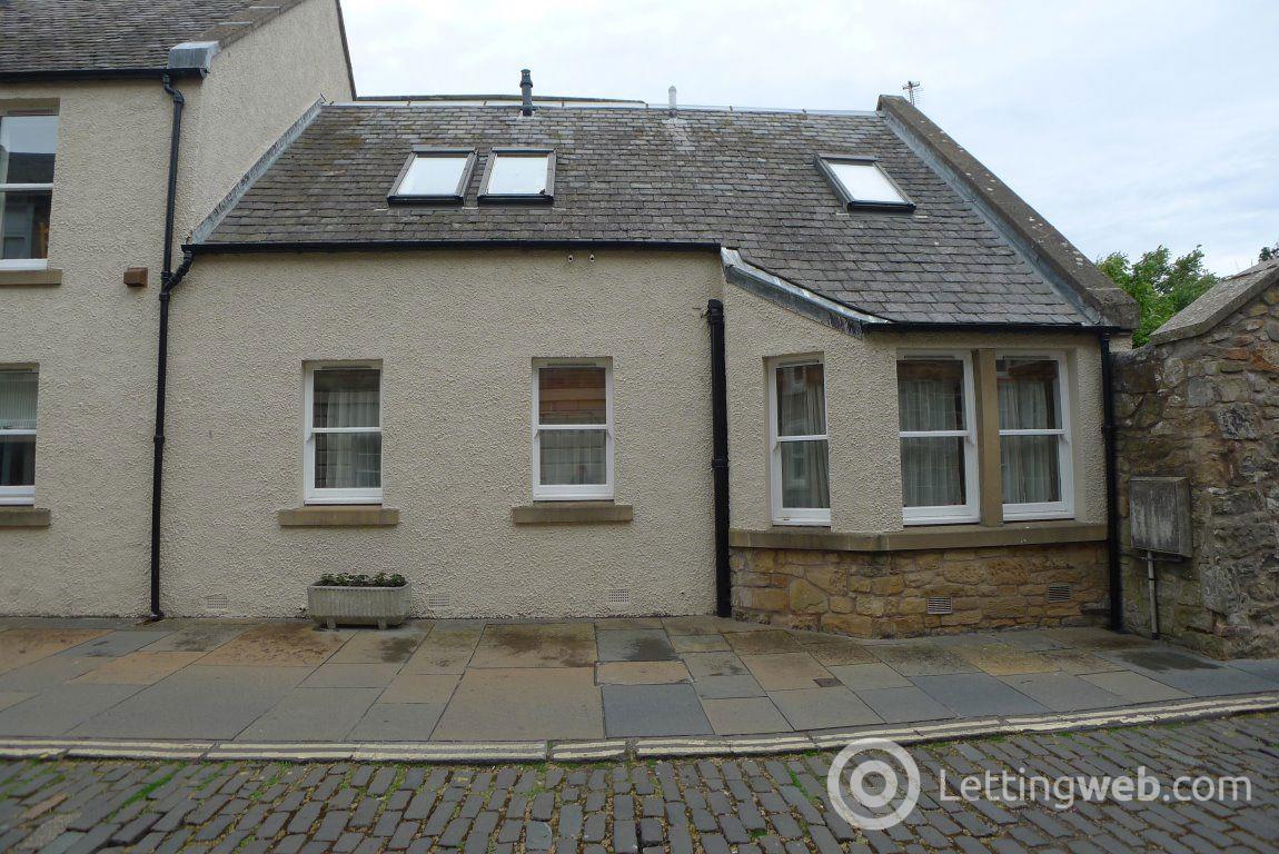 Property to rent in 2 Kidston Court, St Andrews, KY16 9PT