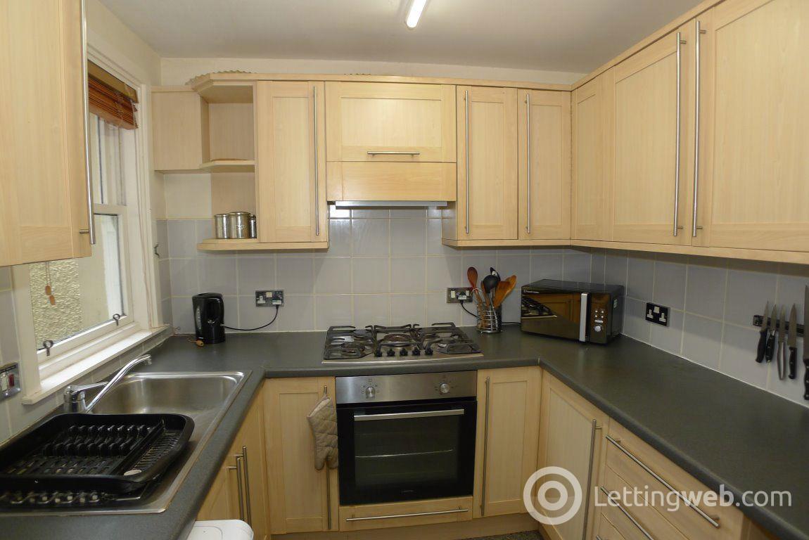 Property to rent in 2 Kidston Court, St Andrews, KY16 9PT