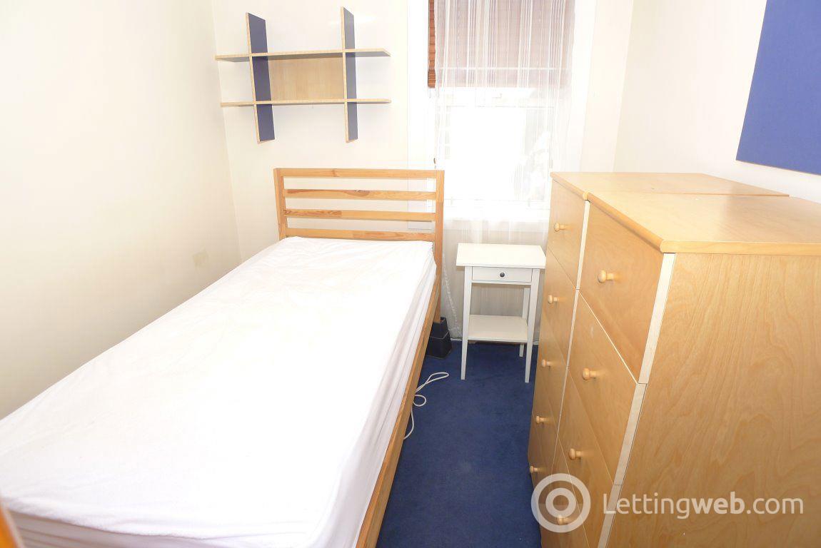 Property to rent in 2 Kidston Court, St Andrews, KY16 9PT