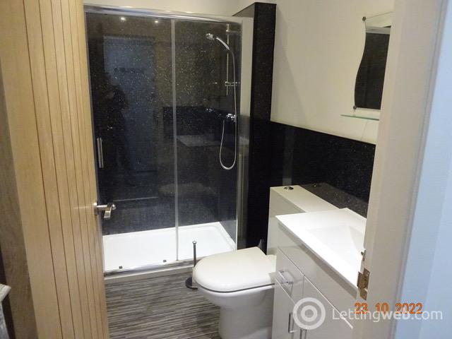 Property to rent in Esslemont Avenue, Rosemount, Aberdeen, AB25 1SX