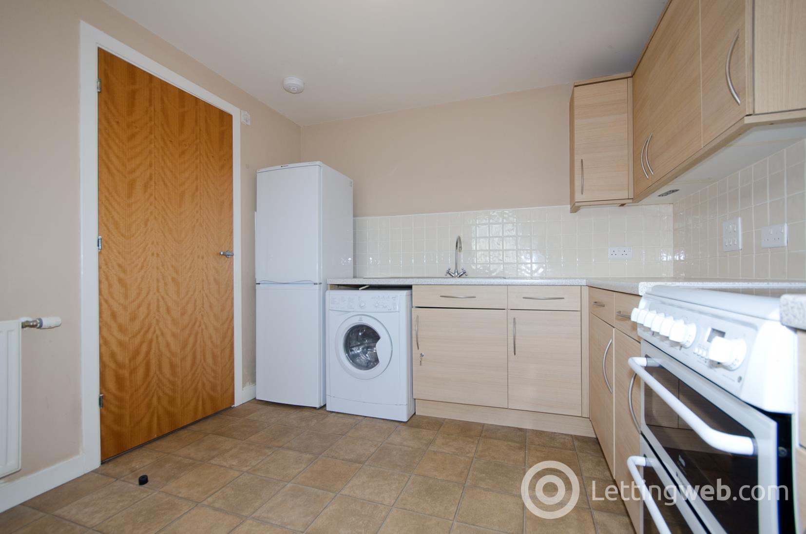 Property to rent in 105 Brimmond View, Stoneywood, Aberdeen, AB21 9JR