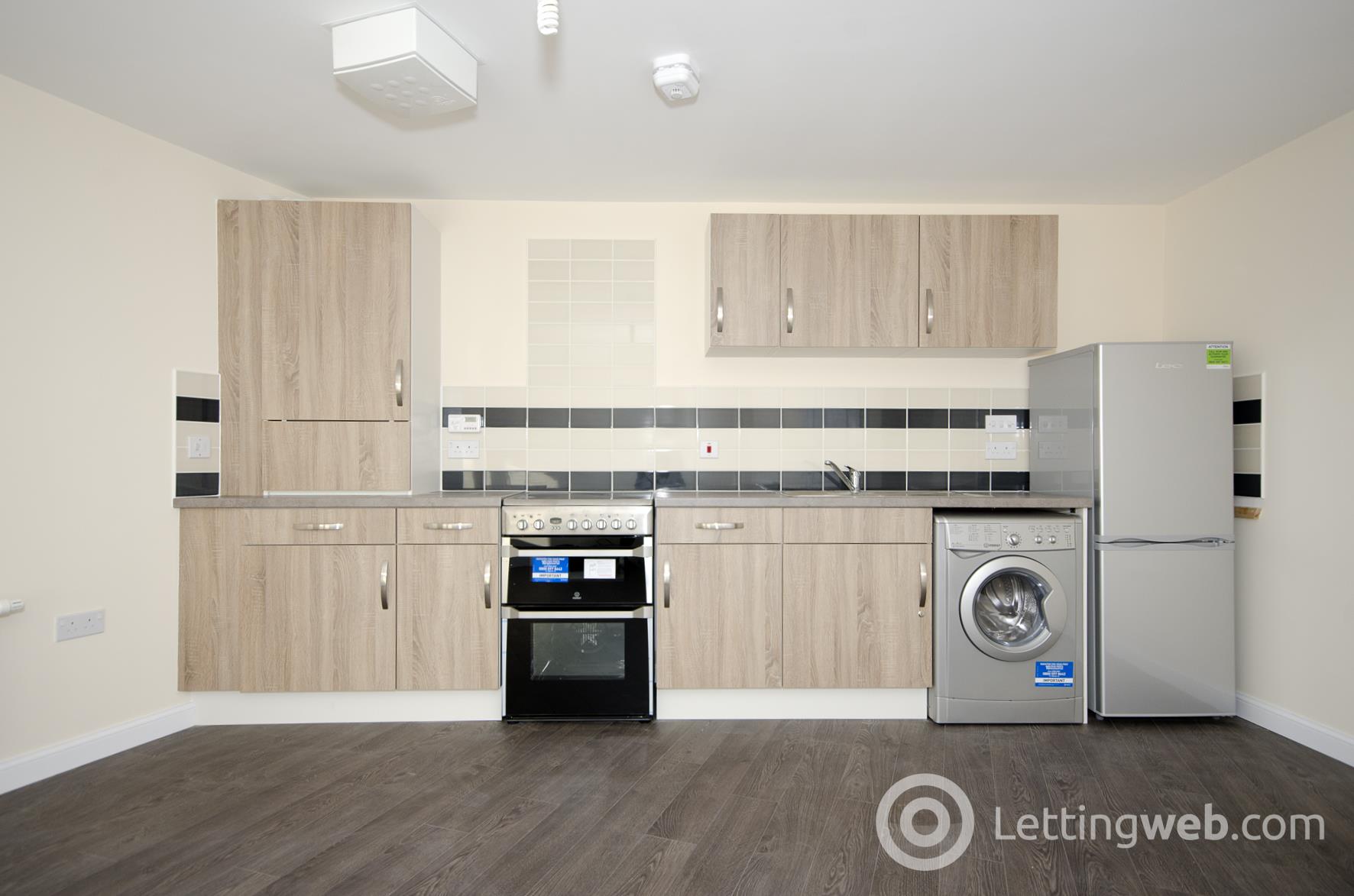 Property to rent in 128 Spencer Court, Froghall Terrace, Aberdeen