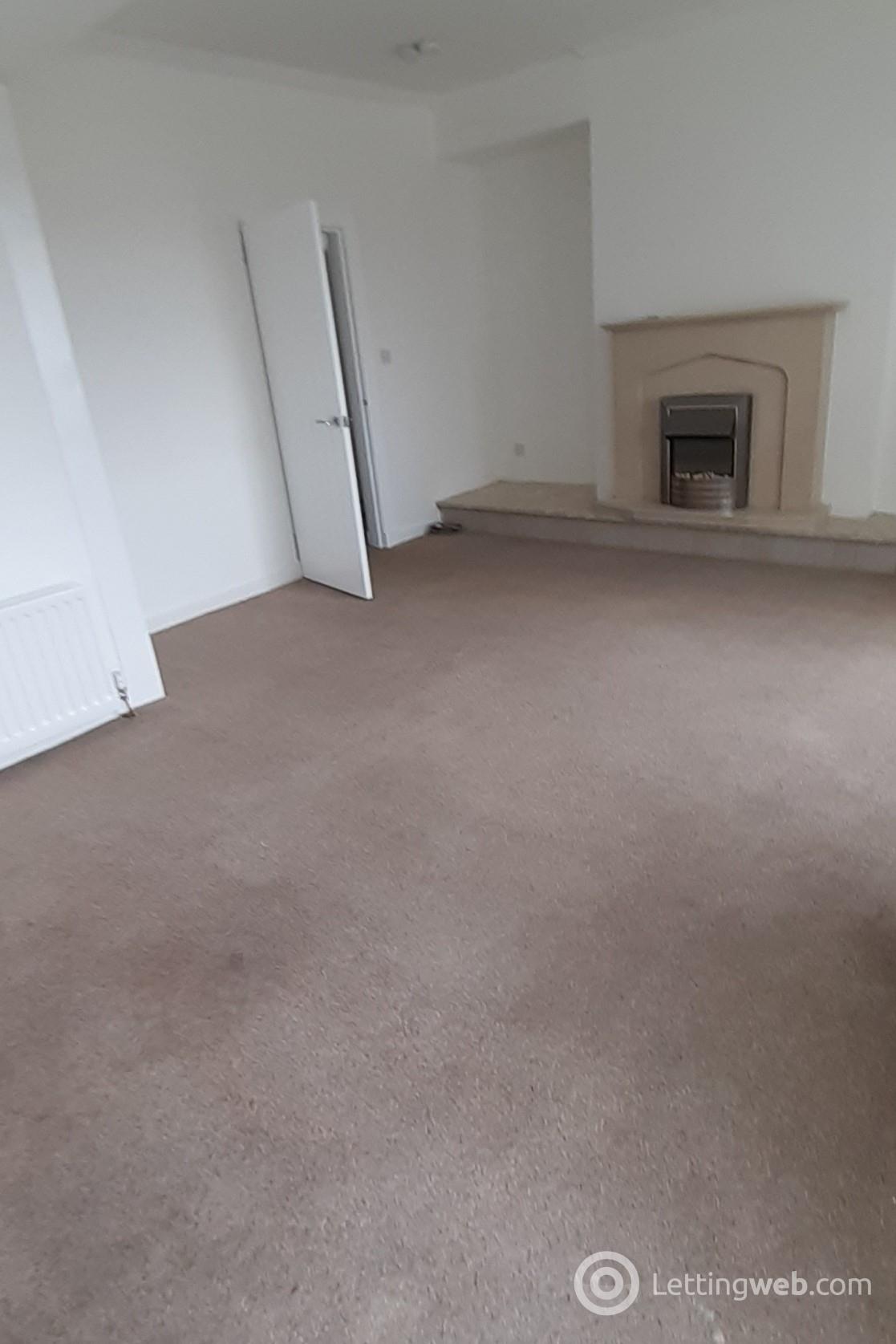 Property to rent in Montford Avenue