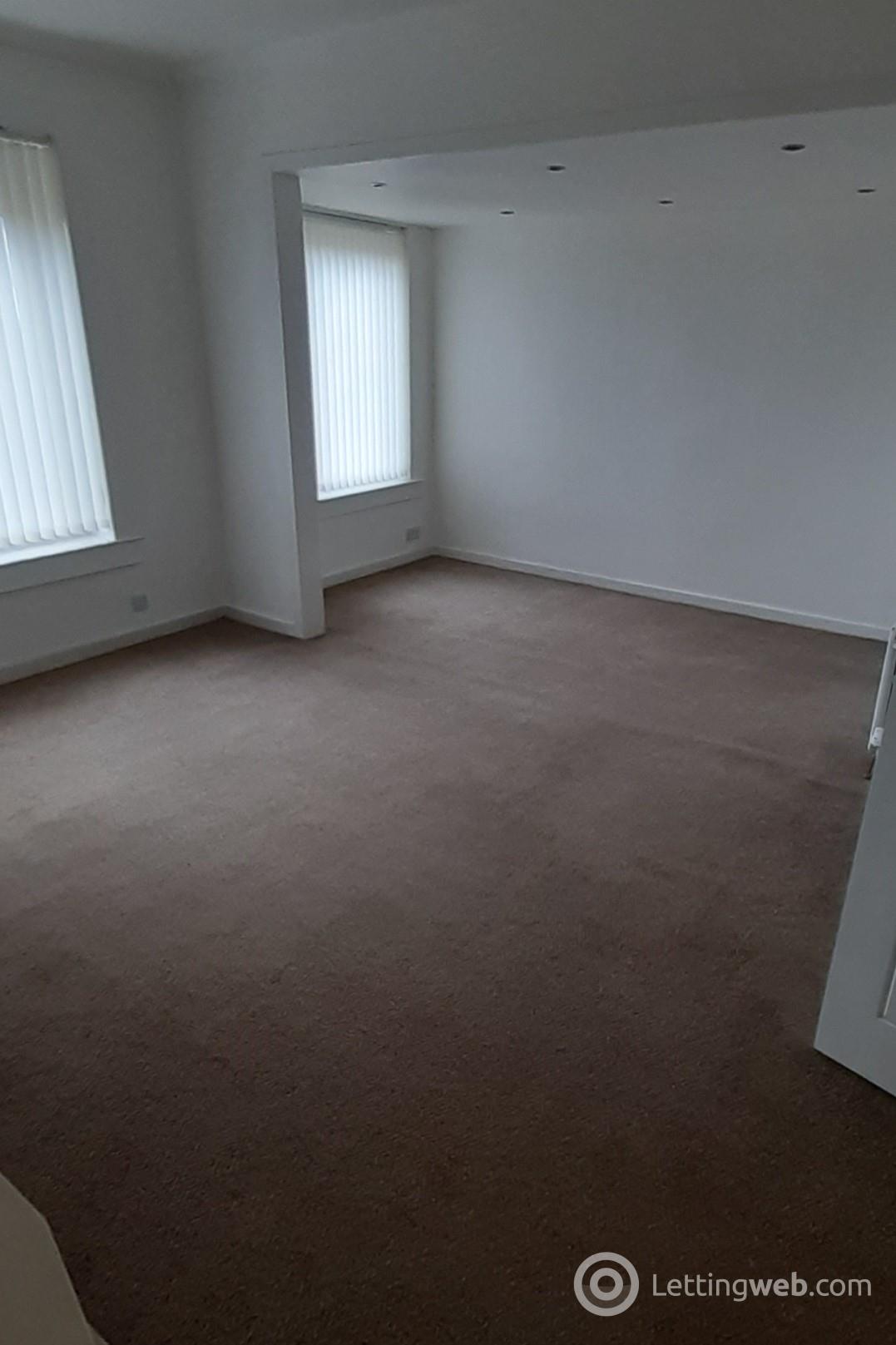 Property to rent in Montford Avenue