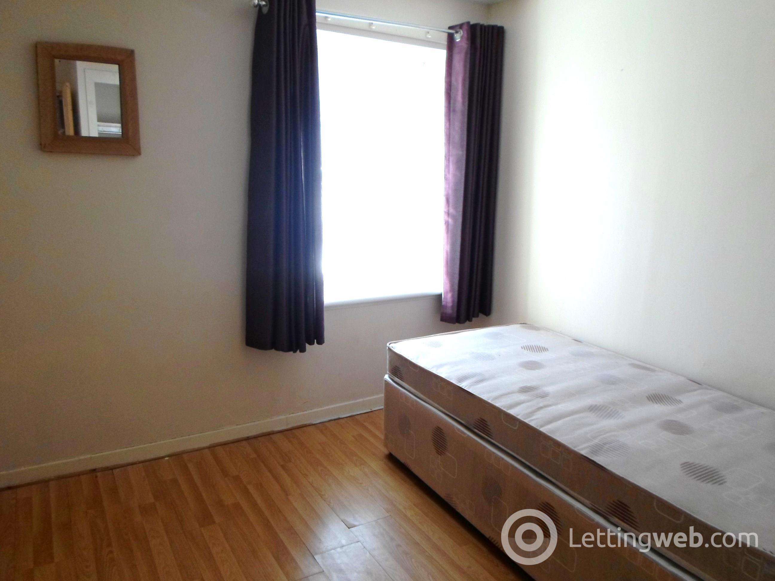 Property to rent in The Roods