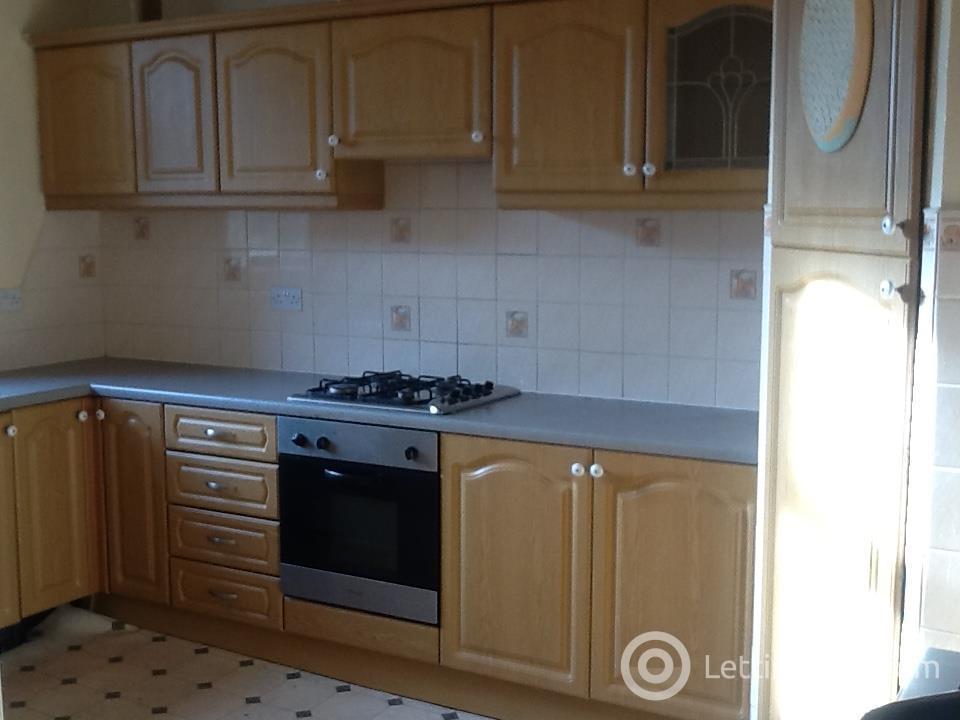 Property to rent in The Cross