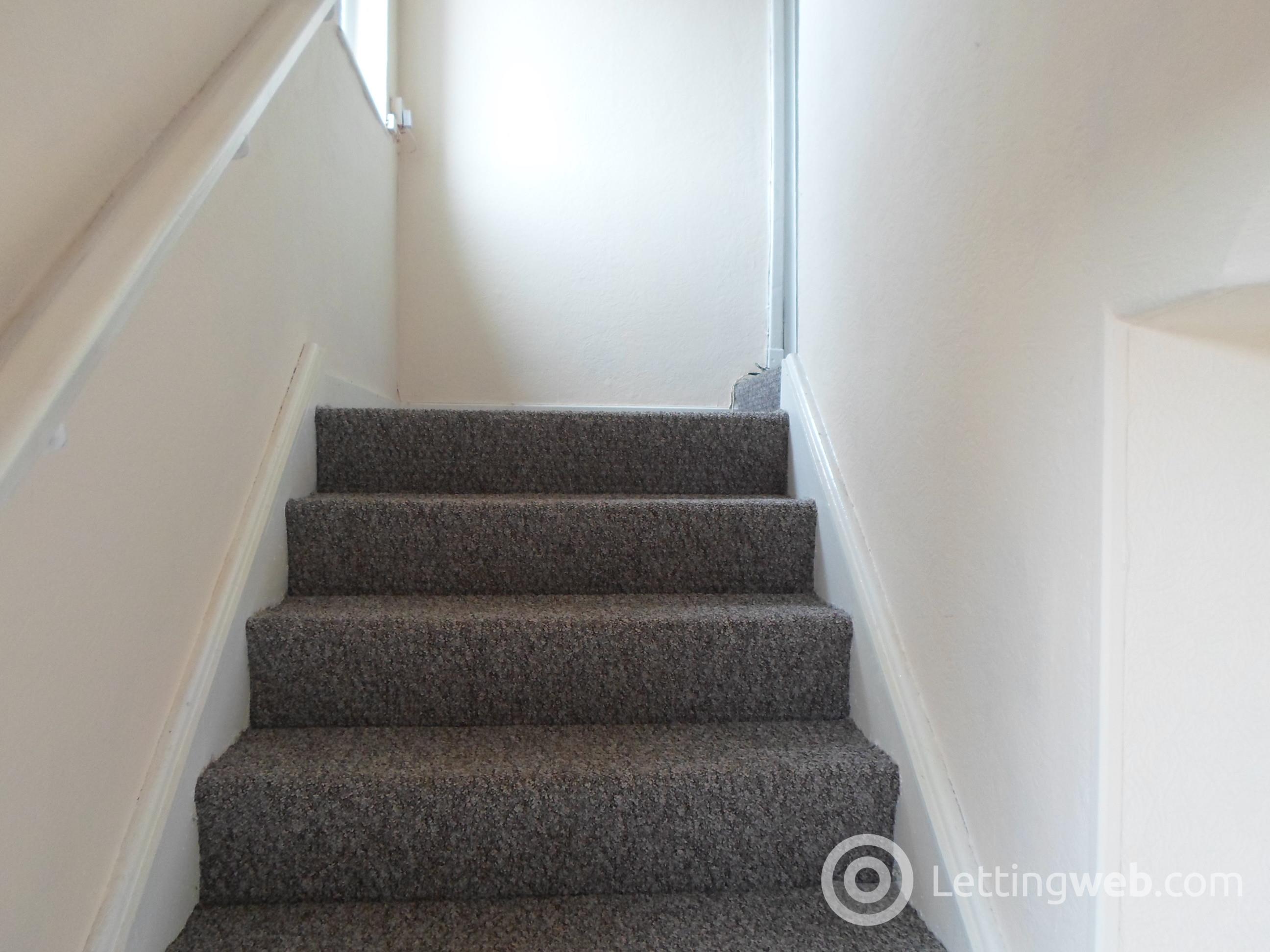 Property to rent in Taranty Road