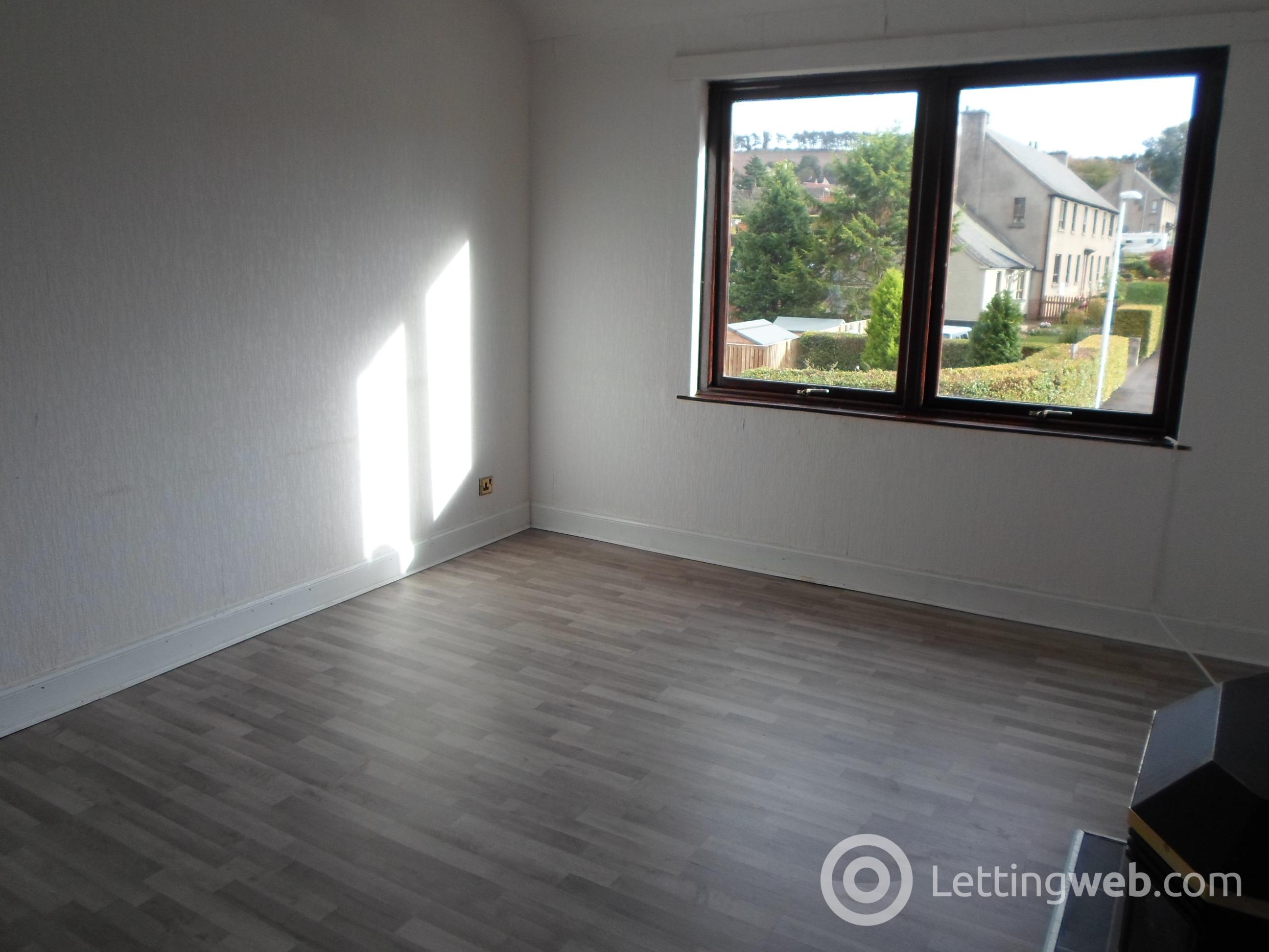 Property to rent in Taranty Road