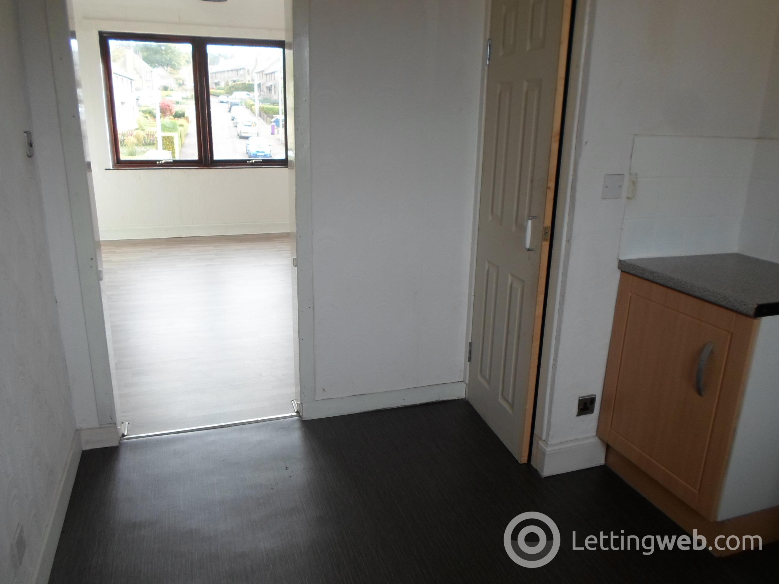 Property to rent in Taranty Road