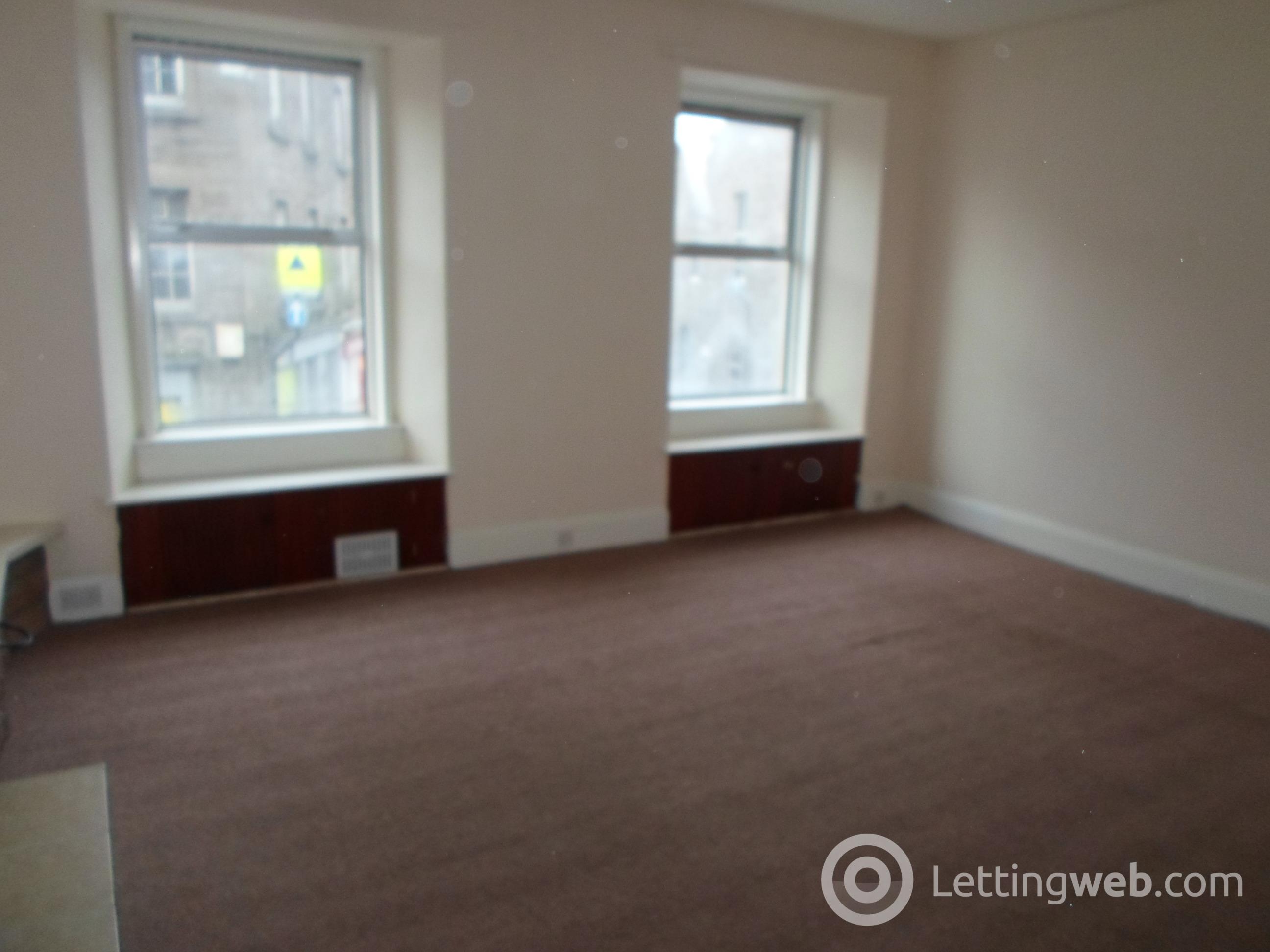 Property to rent in The Cross