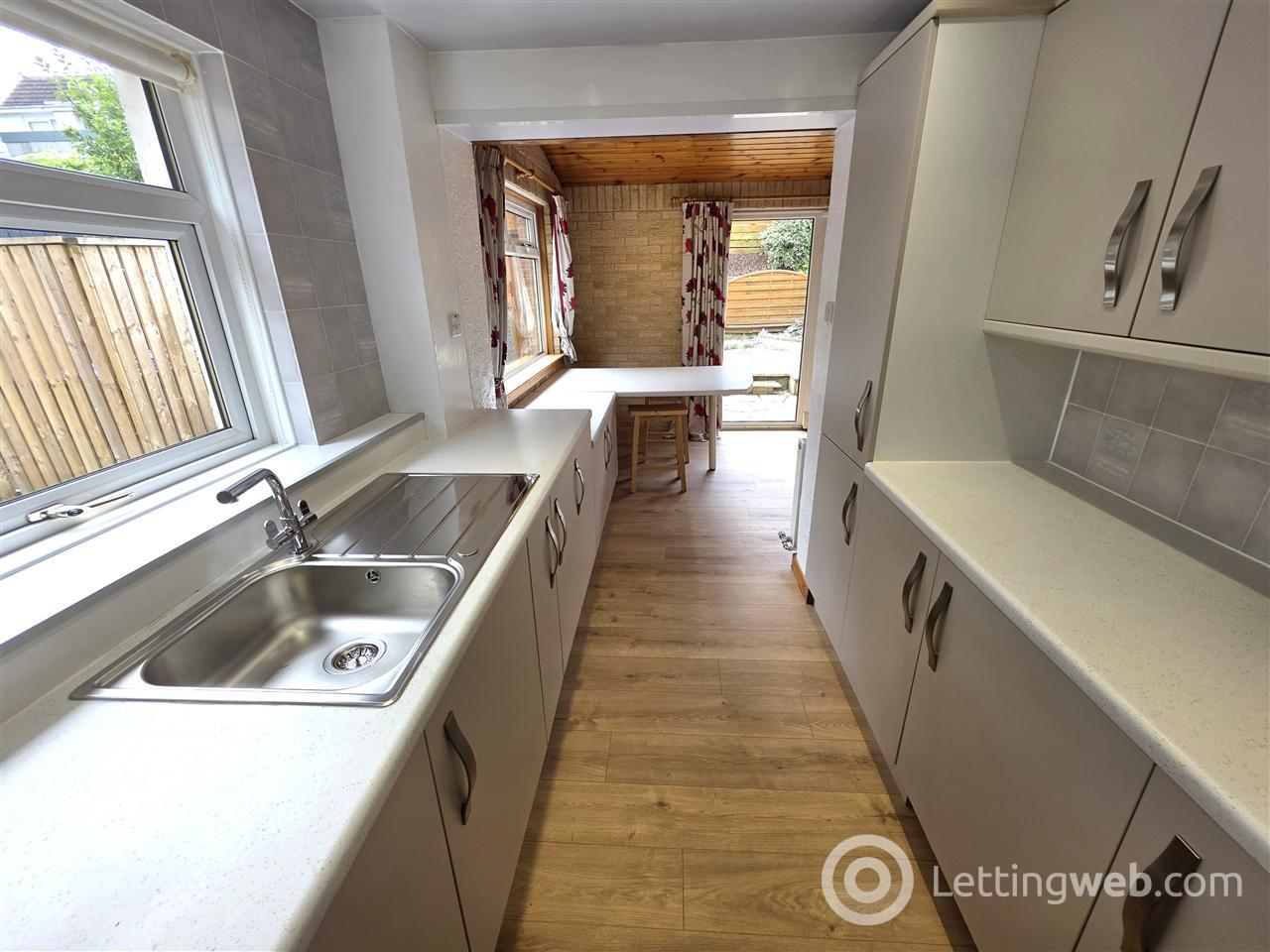 Property to rent in Mossneuk Drive, Mossneuk, East Kilbride