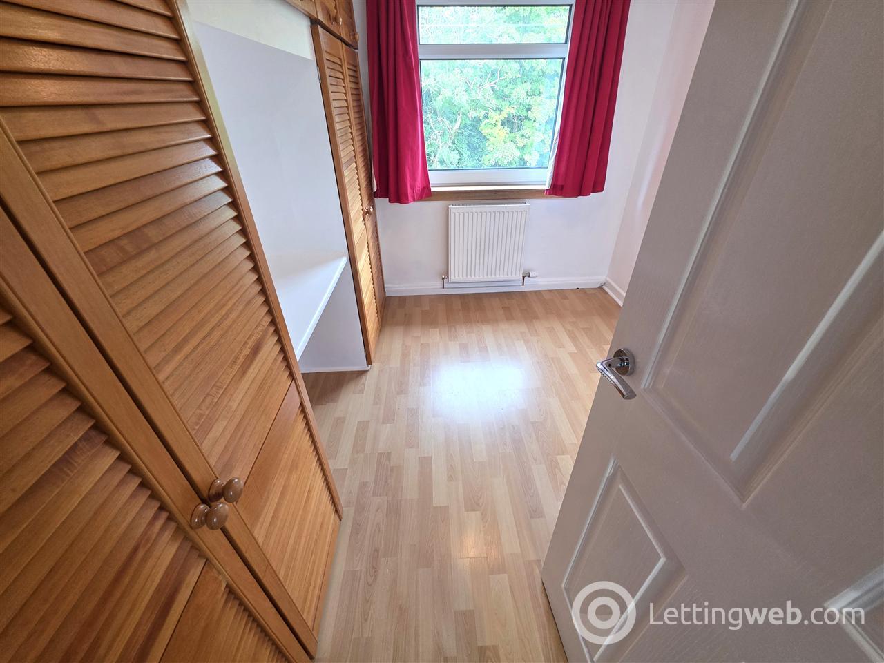 Property to rent in Mossneuk Drive, Mossneuk, East Kilbride