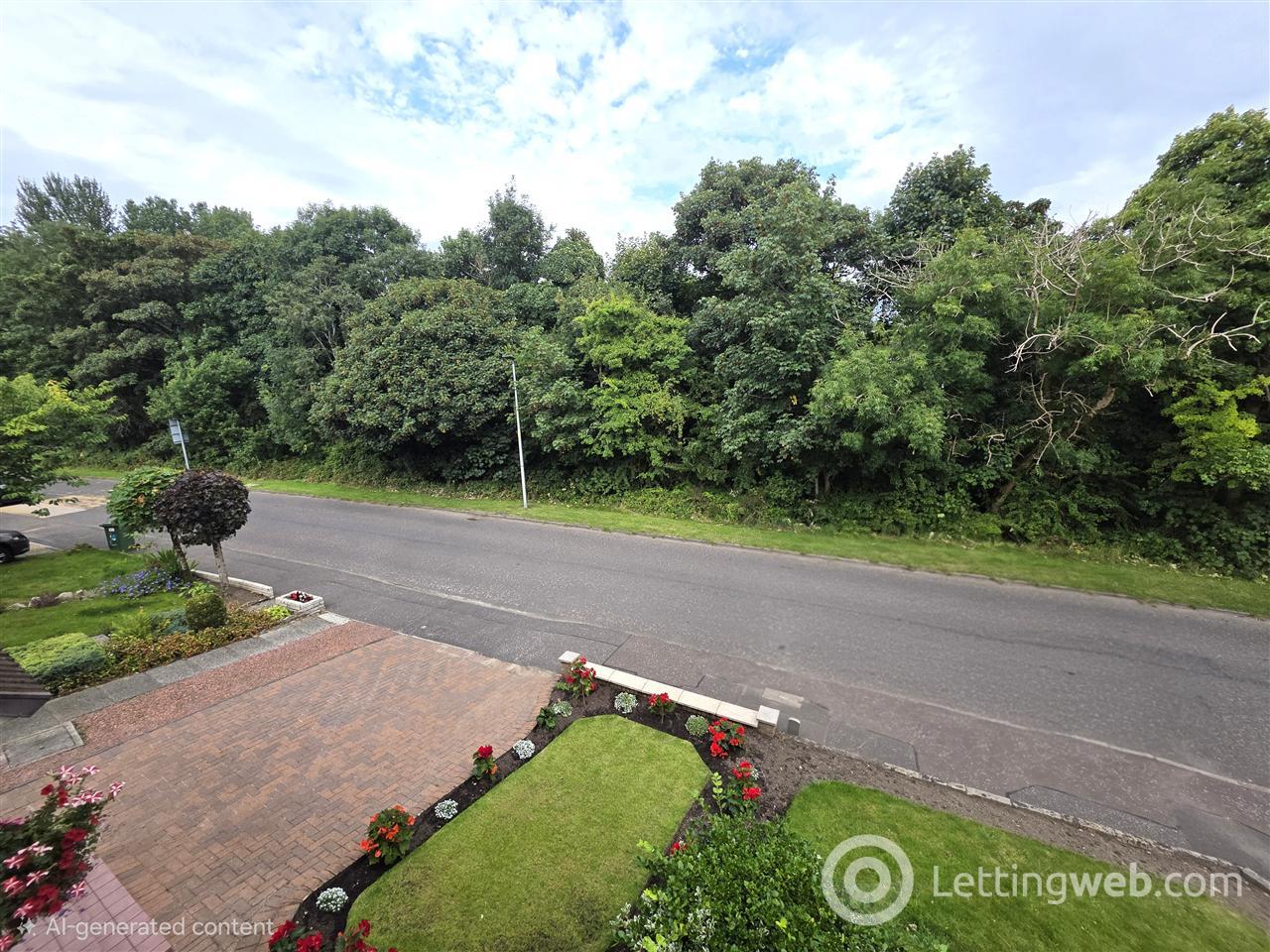 Property to rent in Mossneuk Drive, Mossneuk, East Kilbride