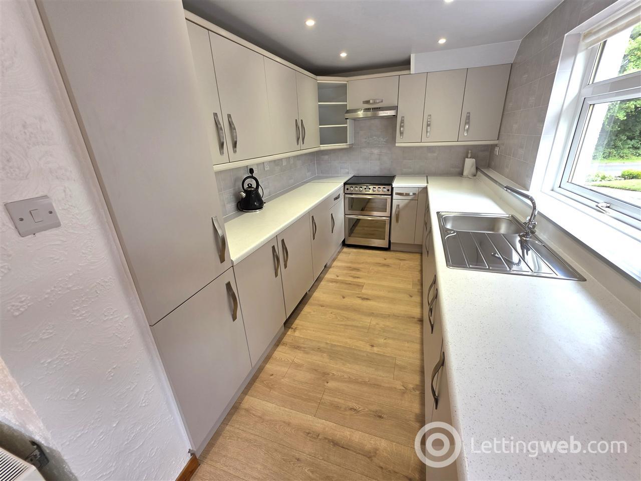 Property to rent in Mossneuk Drive, Mossneuk, East Kilbride