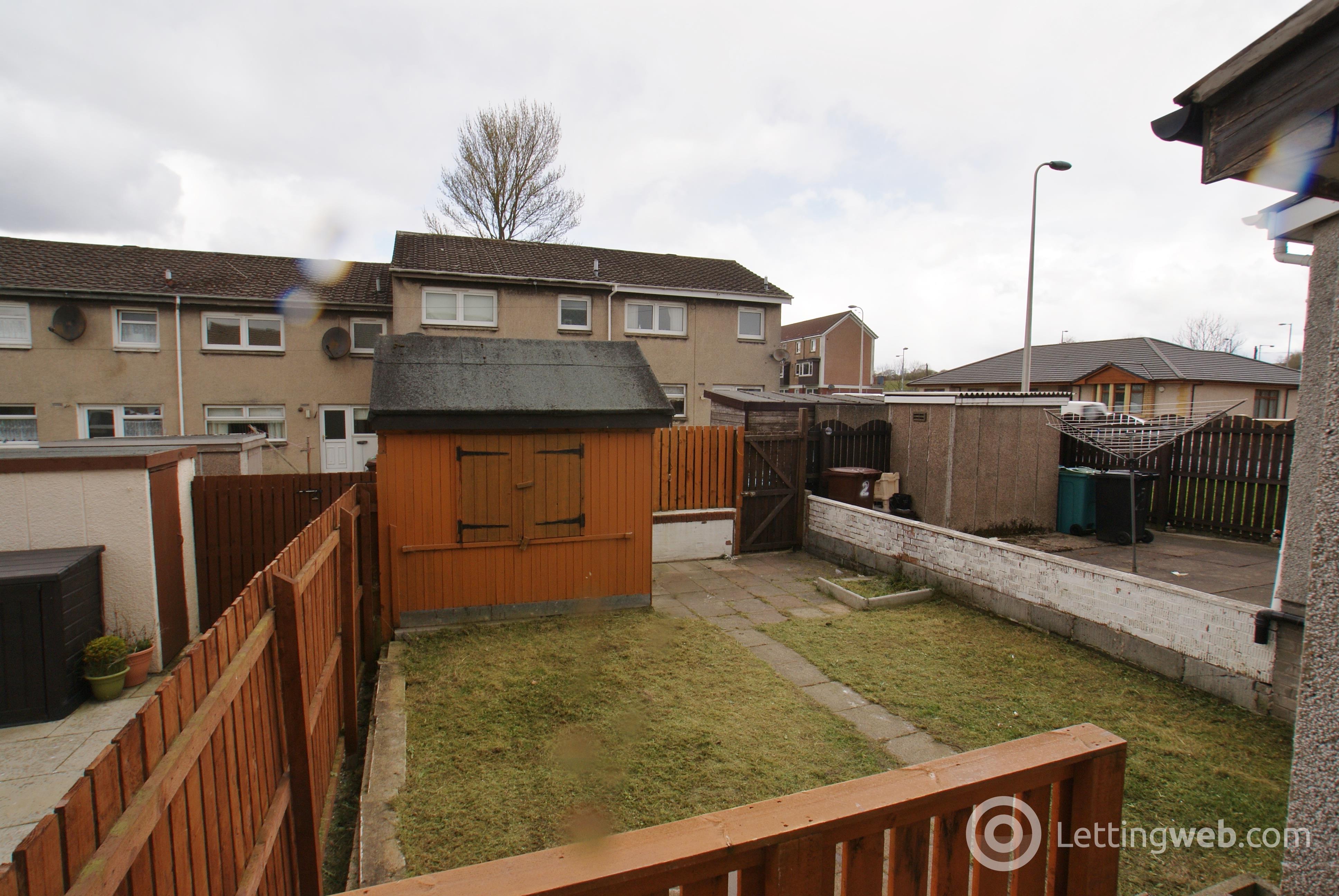 Property to rent in Fir Place