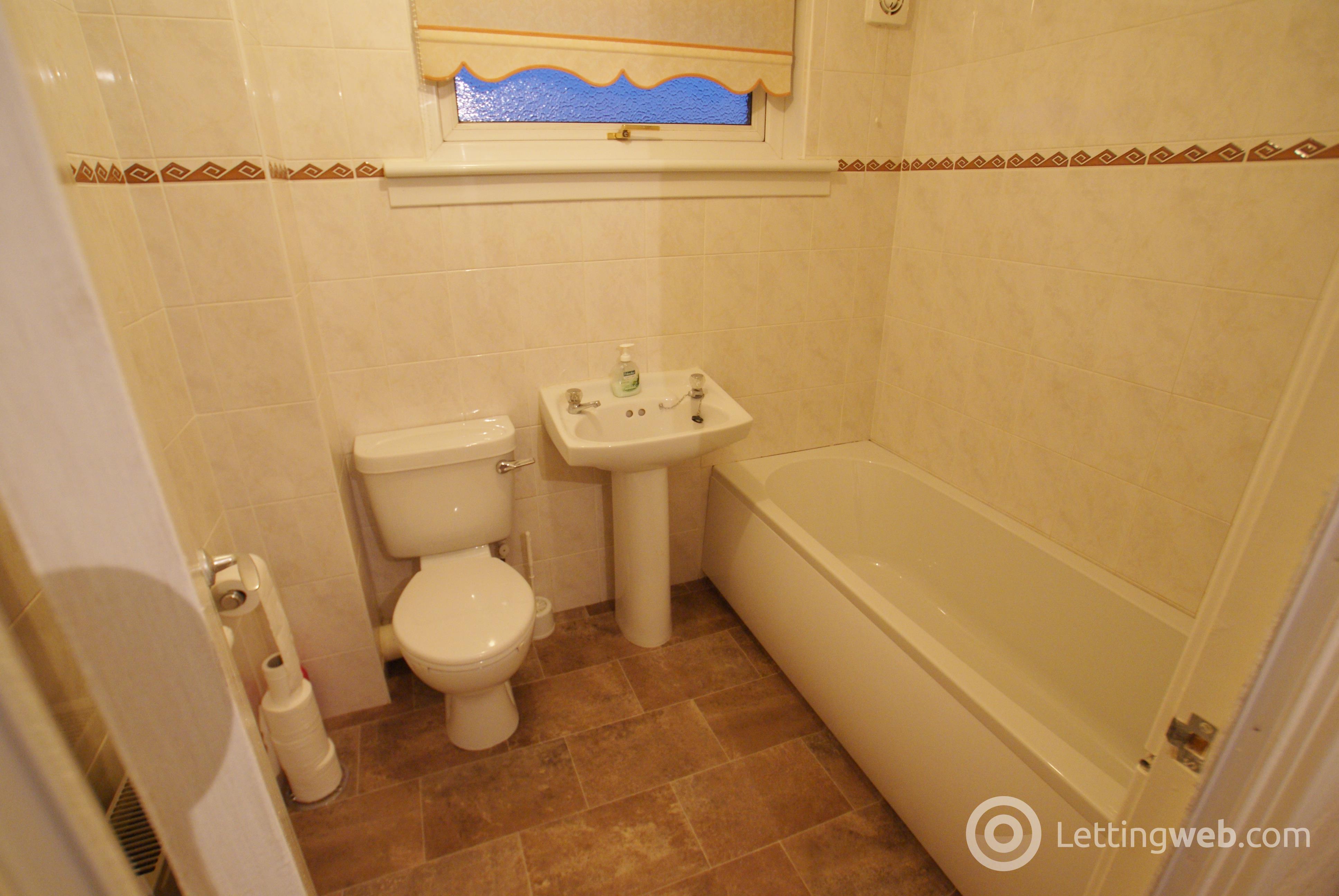 Property to rent in Bracken Street