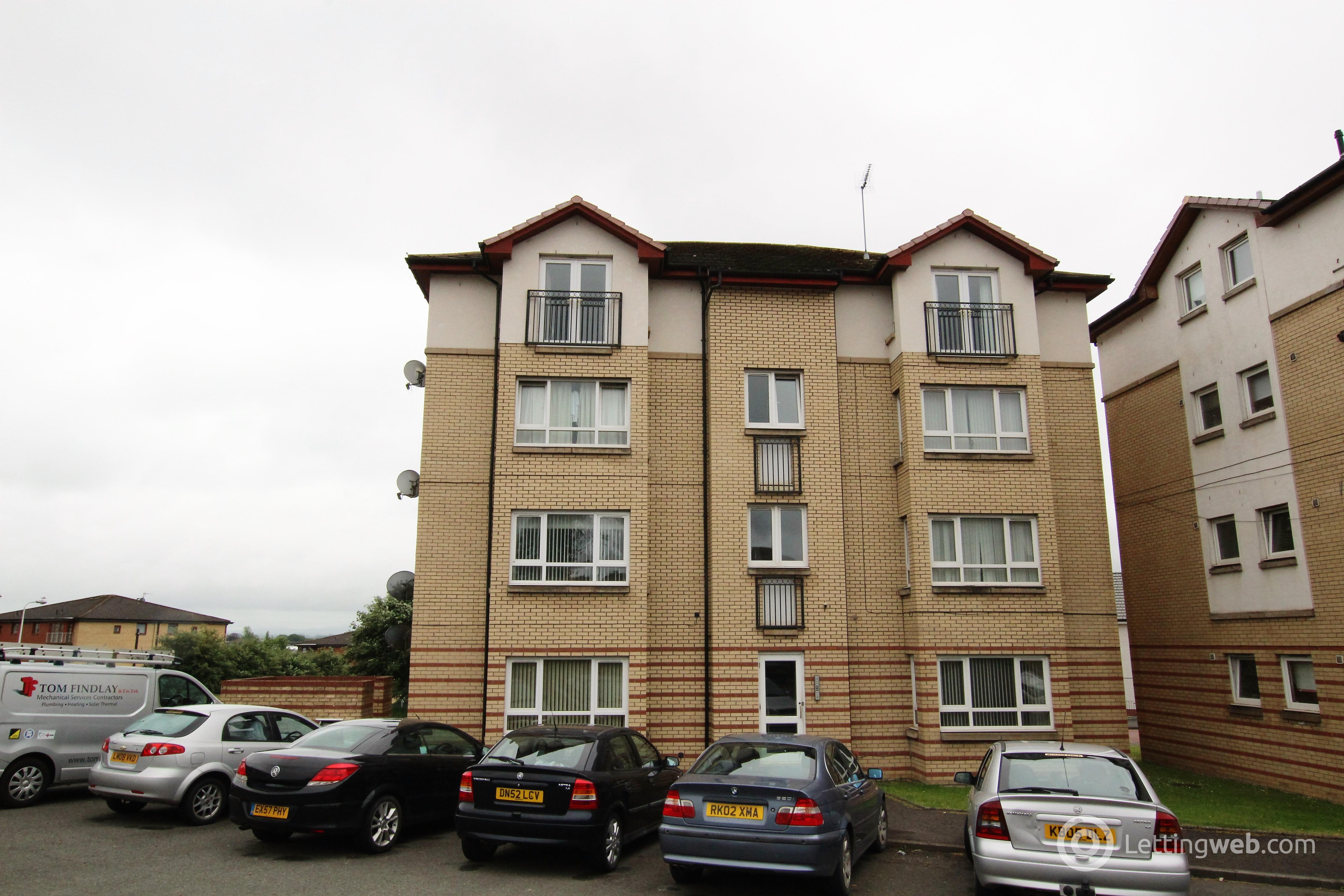 Property to rent in Windmill Court
